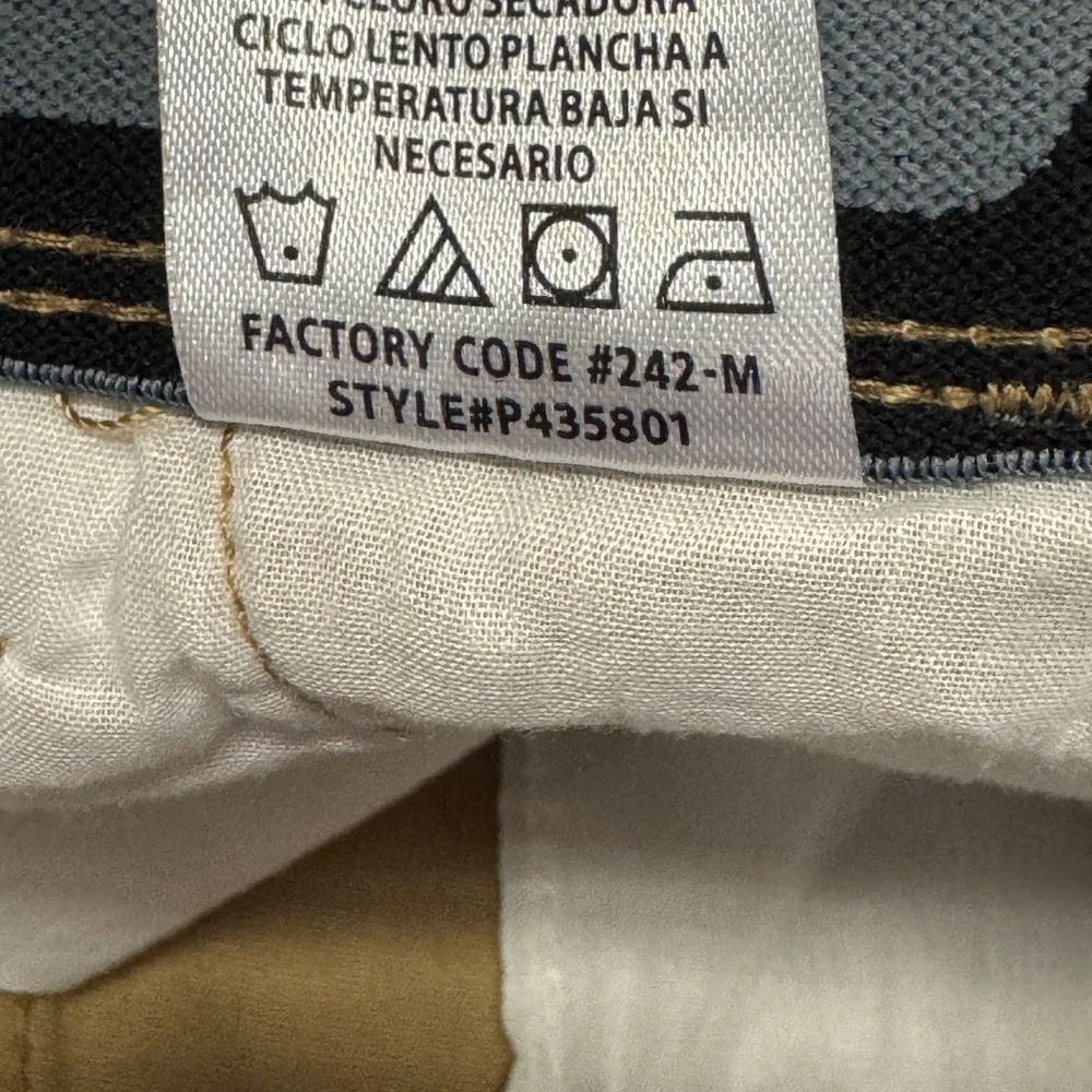 Plugg Men's Khaki Chino Shorts Tan Stretch Flat Front P435801 Size 32